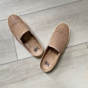 Sofft Leather Mule Sneakers